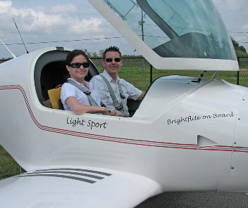 Hansen and Scharle in Pegegrine FA-04 Light Sport Aircrart