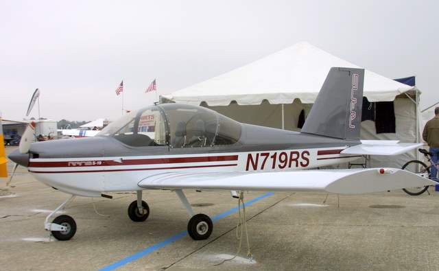 RANS S-19 all metal light sport aircraft.